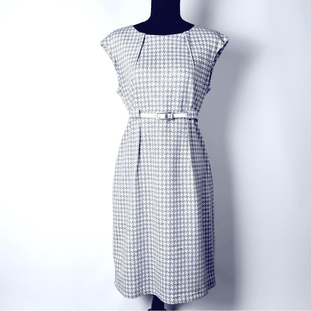 Classic Houndstooth Midi dress with belt Connected apparel